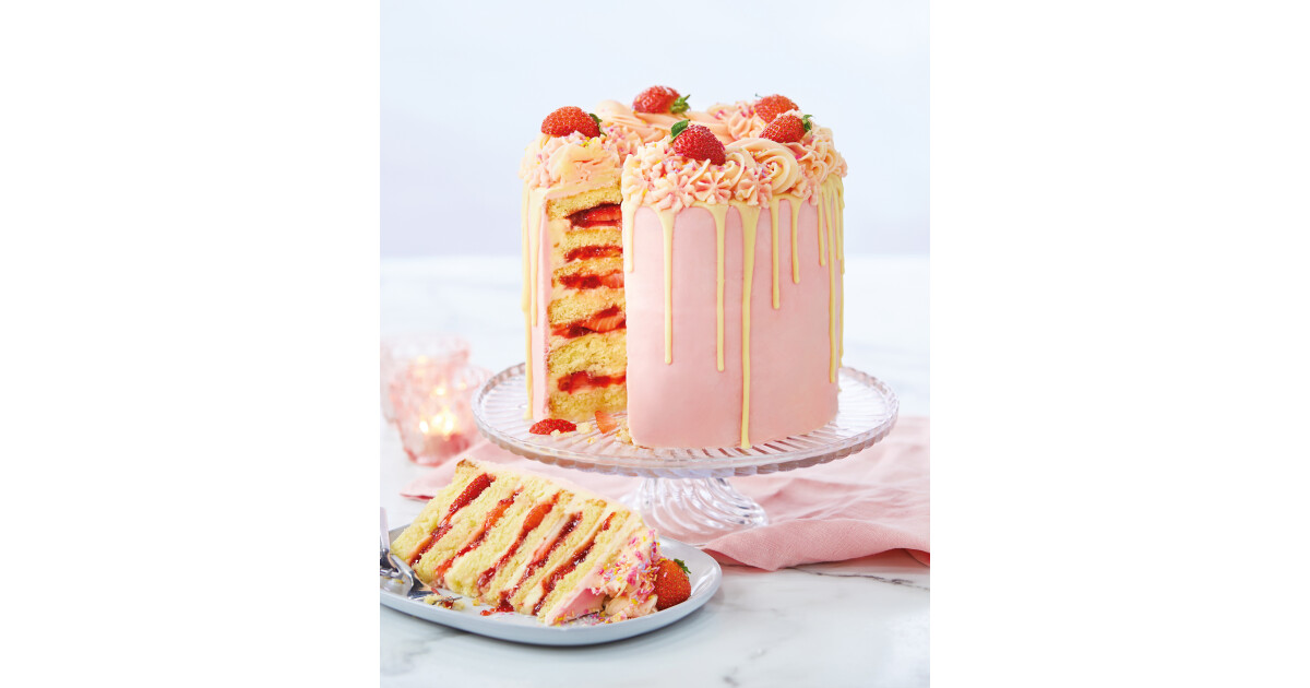 Aldi cake strawberry ie layer Strawberry Layer Cake - ALDI IE
